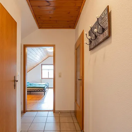 Pop S Huus 35226 Holtland