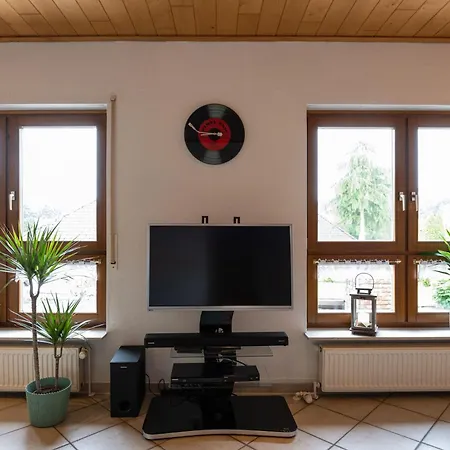 Apartman Pop S Huus 35226 *