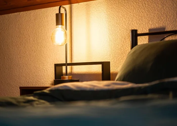 Pop S Huus 35226 * Holtland